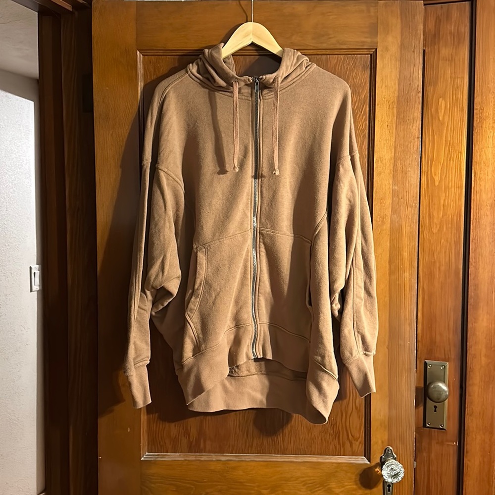 SO Oversized Zip Up
